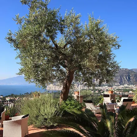 M Sorrento